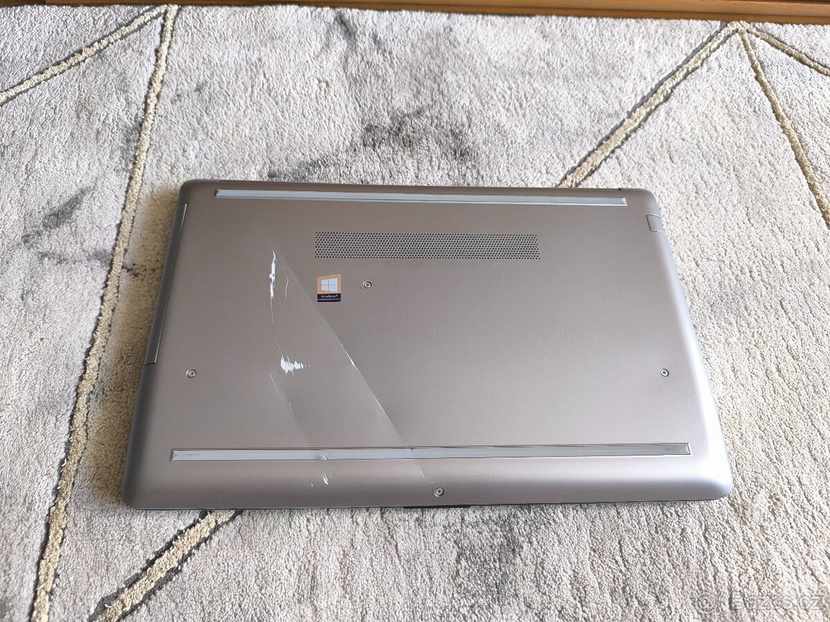 HP 250 G7 Intel-Core i3 8gen. - 3