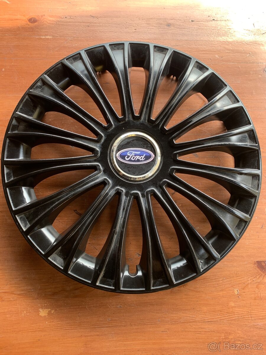Poklice Ford Focus 16 - 3
