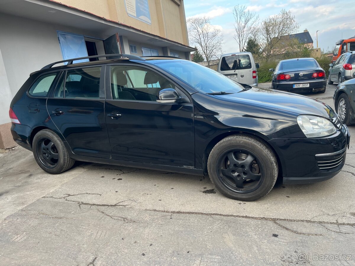 Prodám VW golf V r.v 2008 - 3