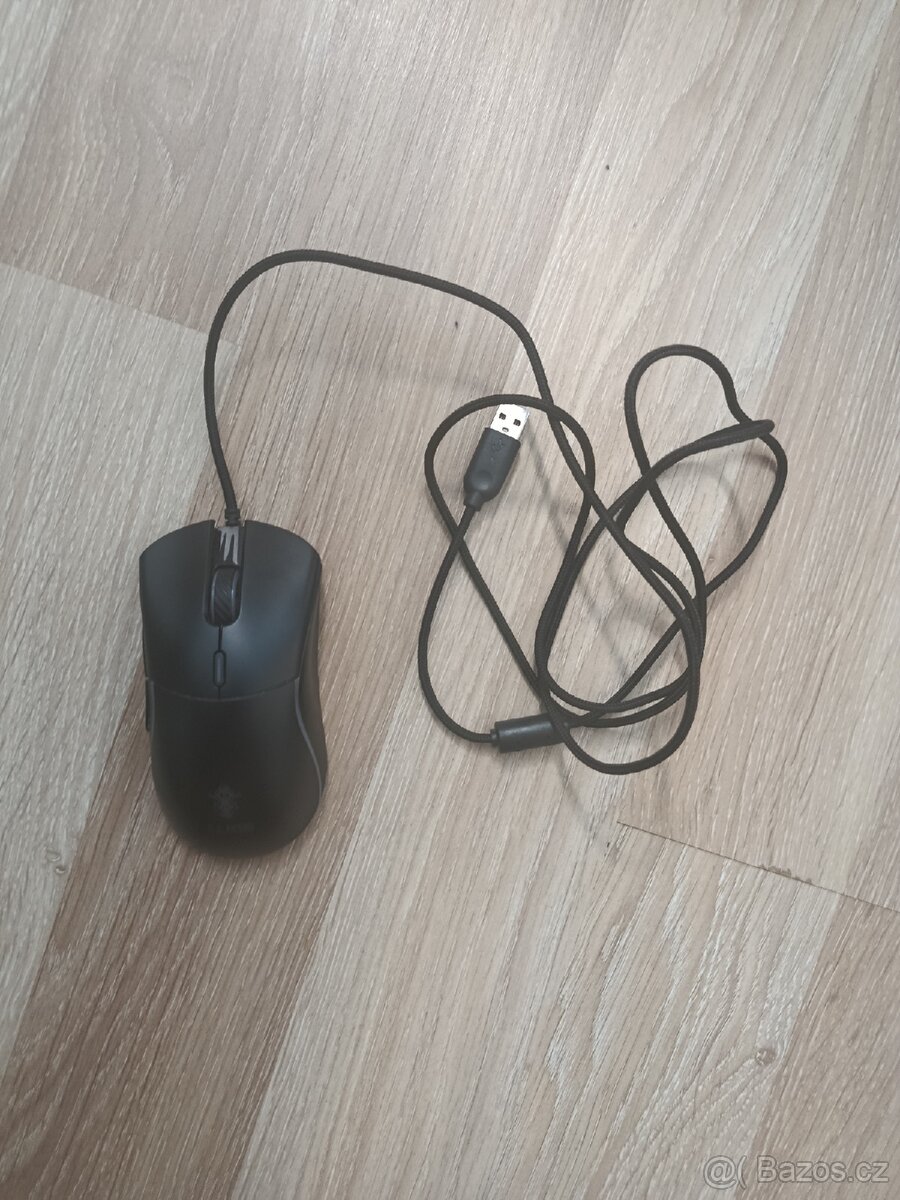 WG herní myš - 3