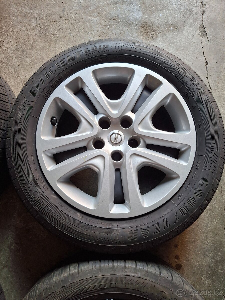 Opel Astra J sada letních kol - 3