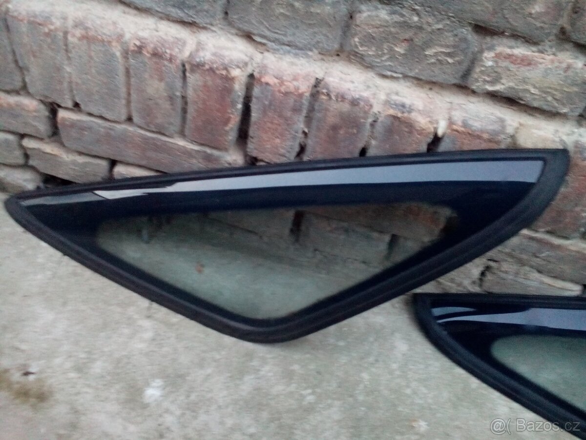 boční okna mitsubishi galant pětidvéřový rv.92 - 3