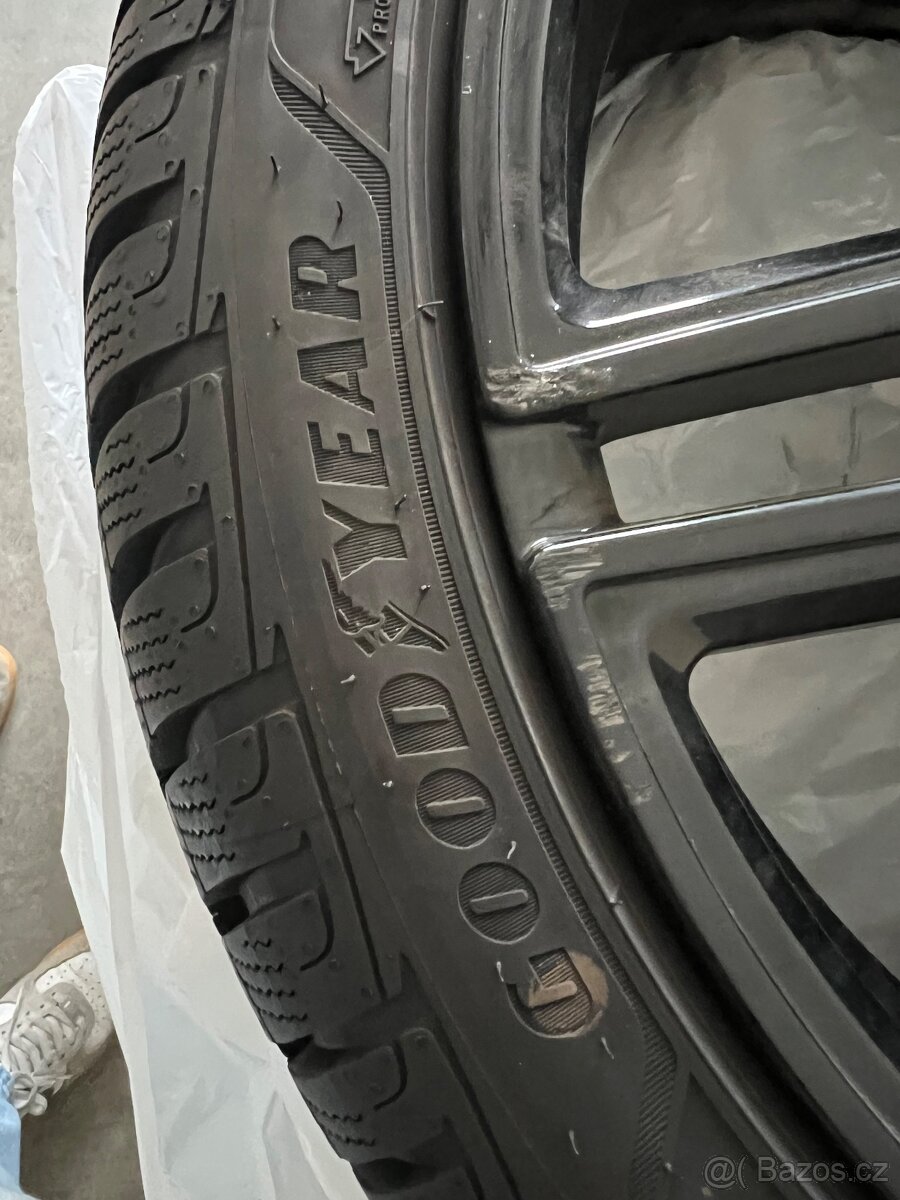 ZIMNÍ SADA GOODYEAR 5x112 Borbet - 3