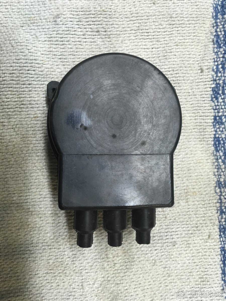 Tatra 613 čidlo tachometru - 3