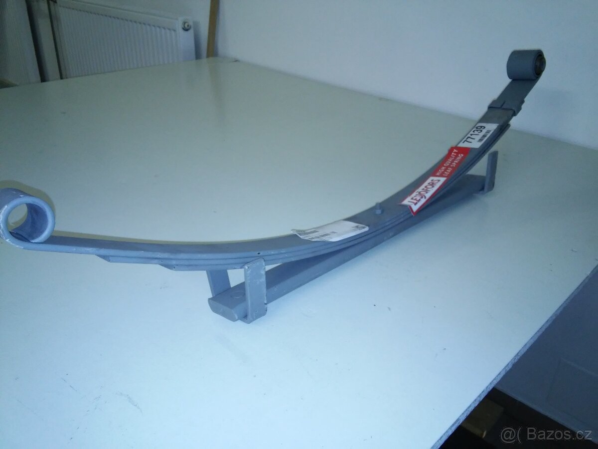 Suzuki Samurai listové péro. - 3