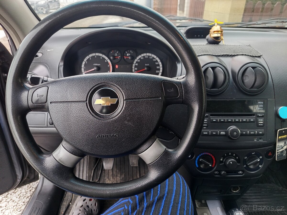 Chevrolet Aveo - 3