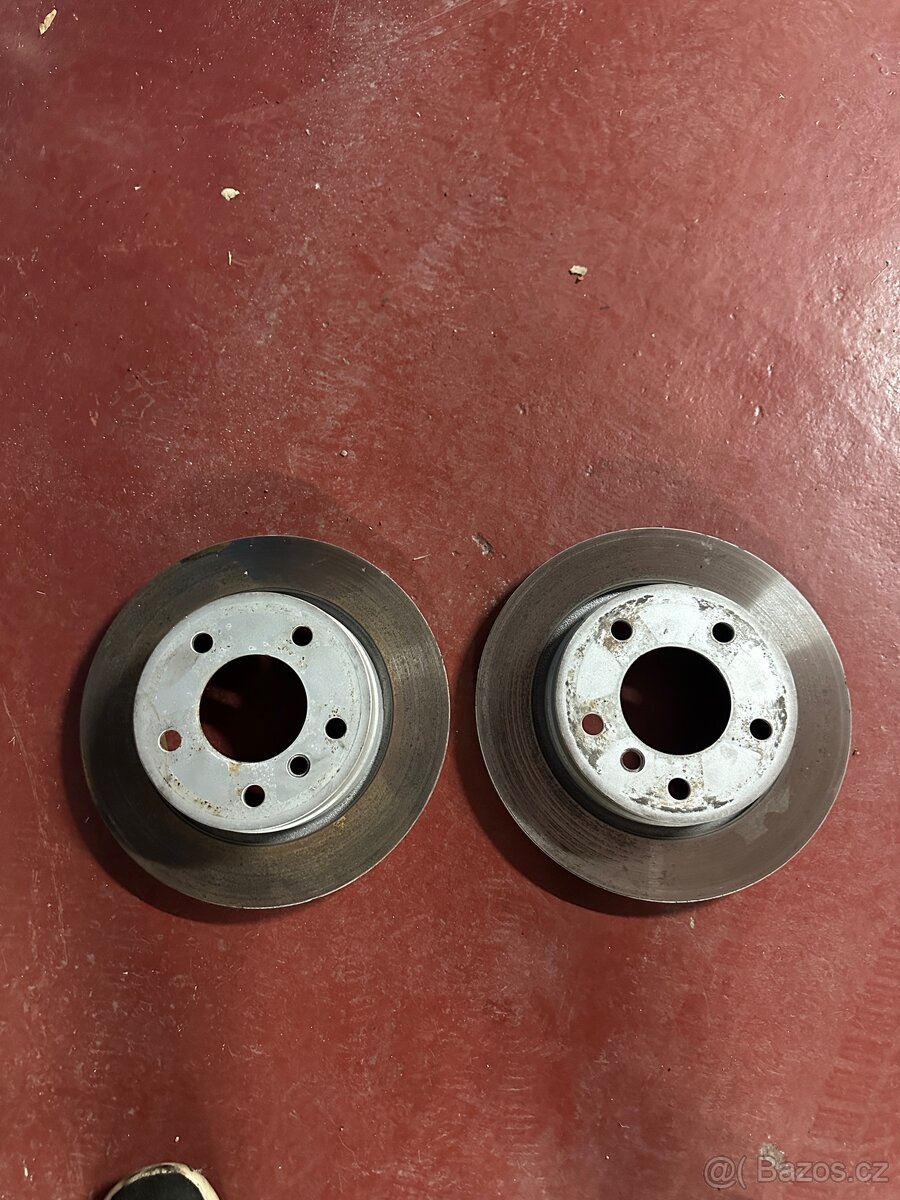 Zadní třmeny e46 - 3