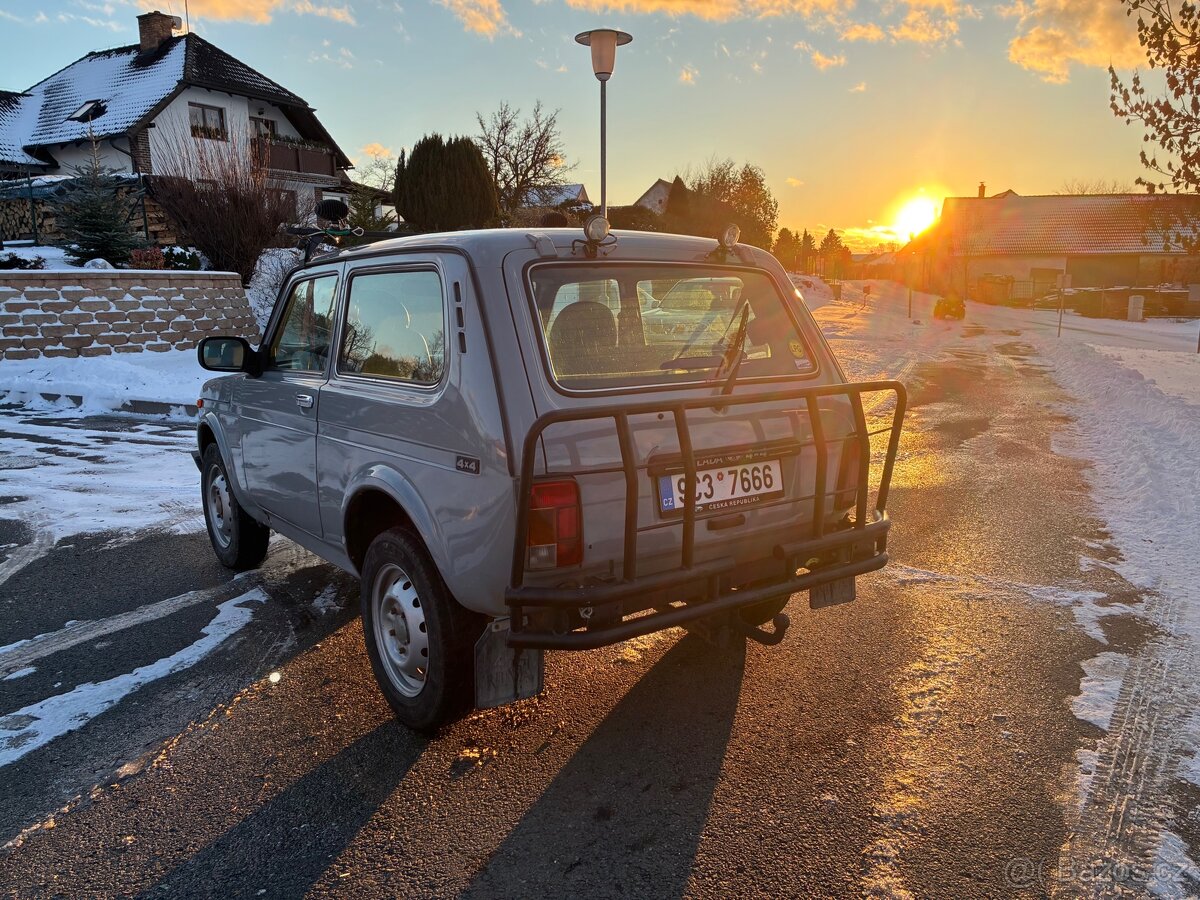 Lada Niva 4x4 1.7 + LPG - 3