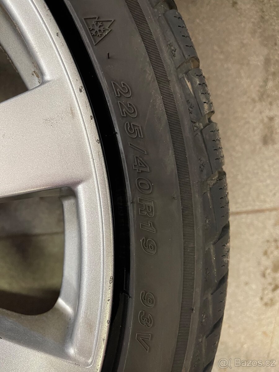 Zimní alu 225/40R19 - 3