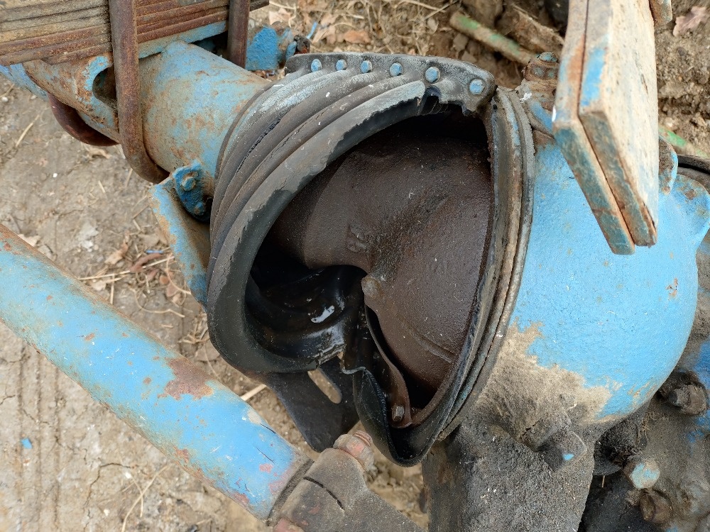 Náprava + pera v3s - 3