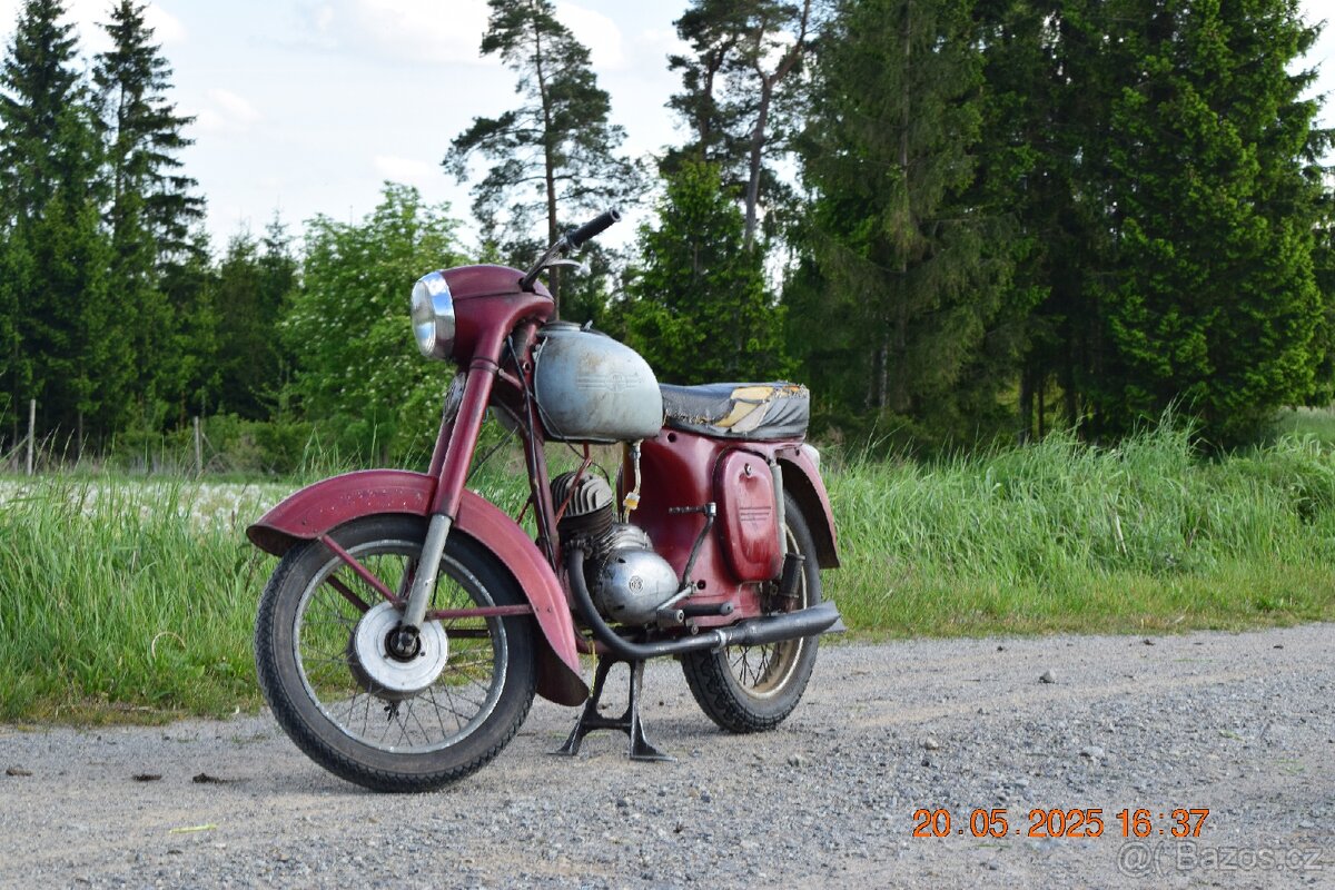 Jawa ČZ 150 - 3
