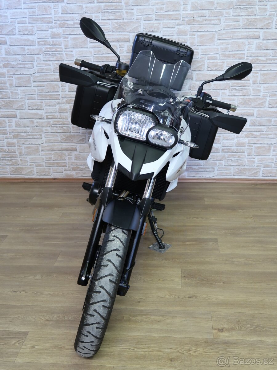 BMW F700GS 6800km, po servisu, bohatá výbava