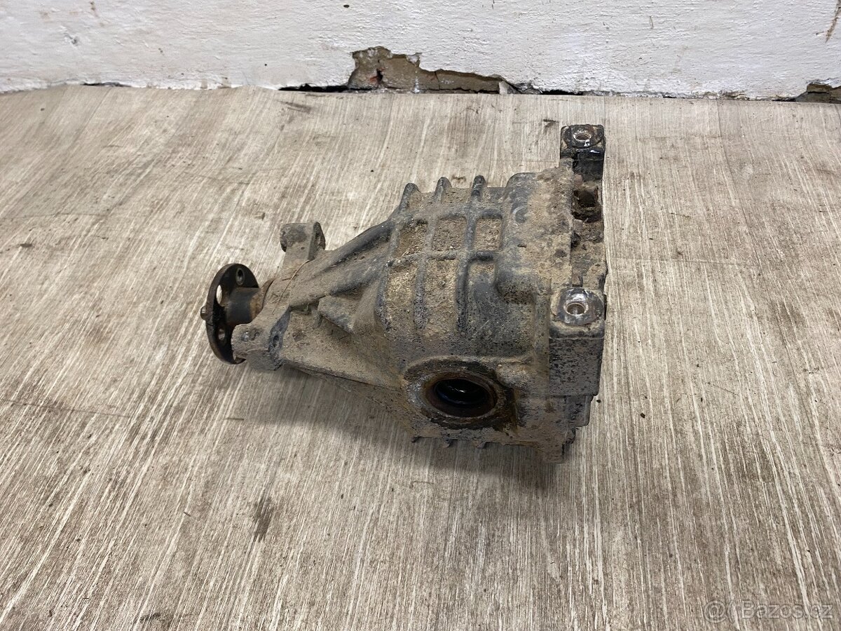 HYUNDAI SANTE FE I 2.4 107KW 4x4 00-06 - ZADNÍ DIFERENCIÁL - 3