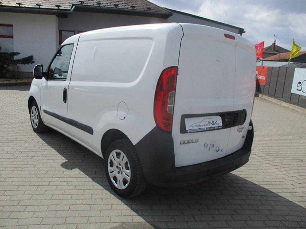 FIAT DOBLO 1,6MJT 77kw Klima, bez koroze 10/2015 - 3