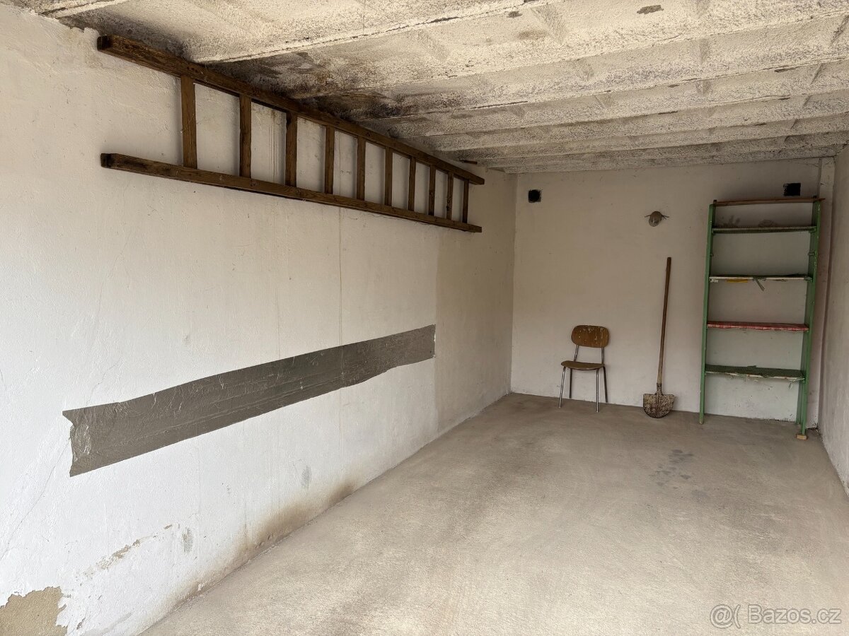 Pronajmu garáž v LIBERCI - 3