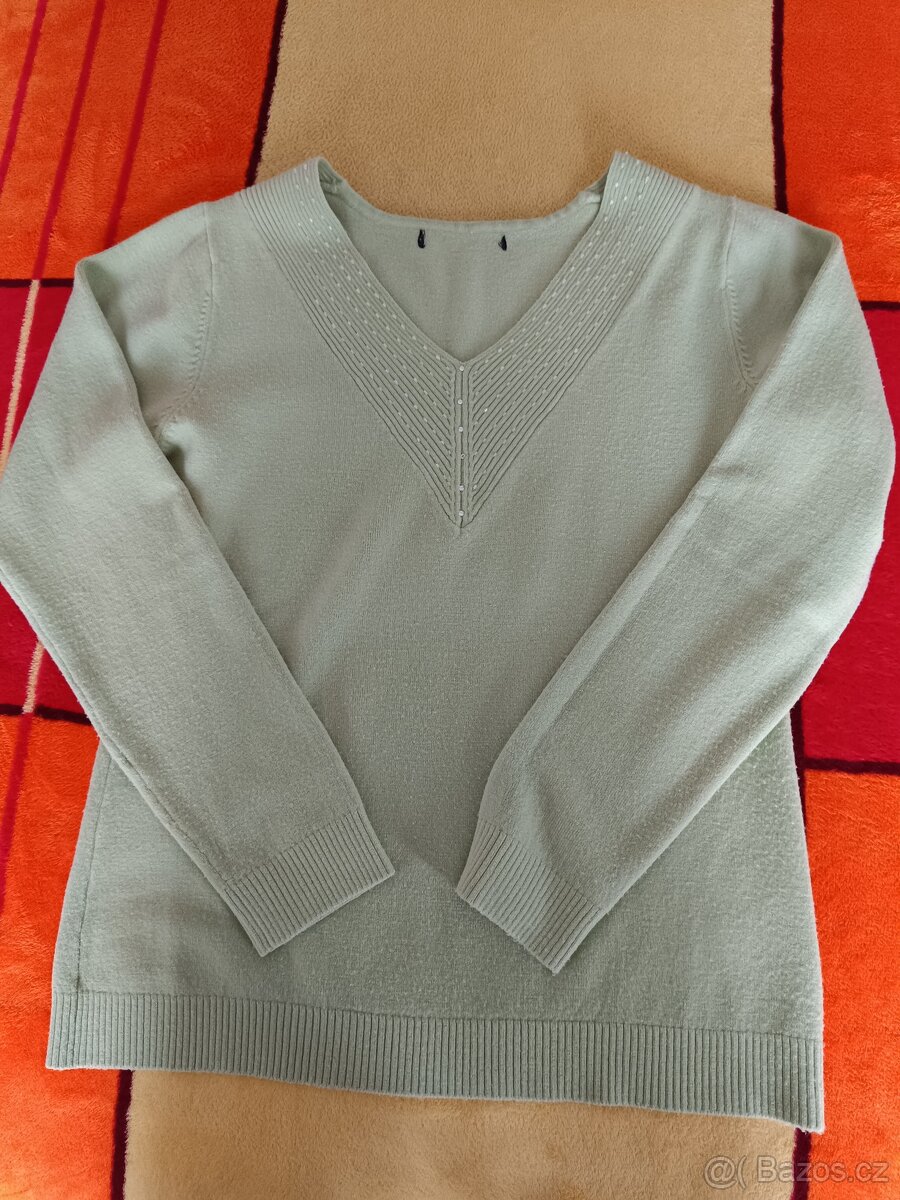 Dámské obleceni-balicek 5 ks - 3