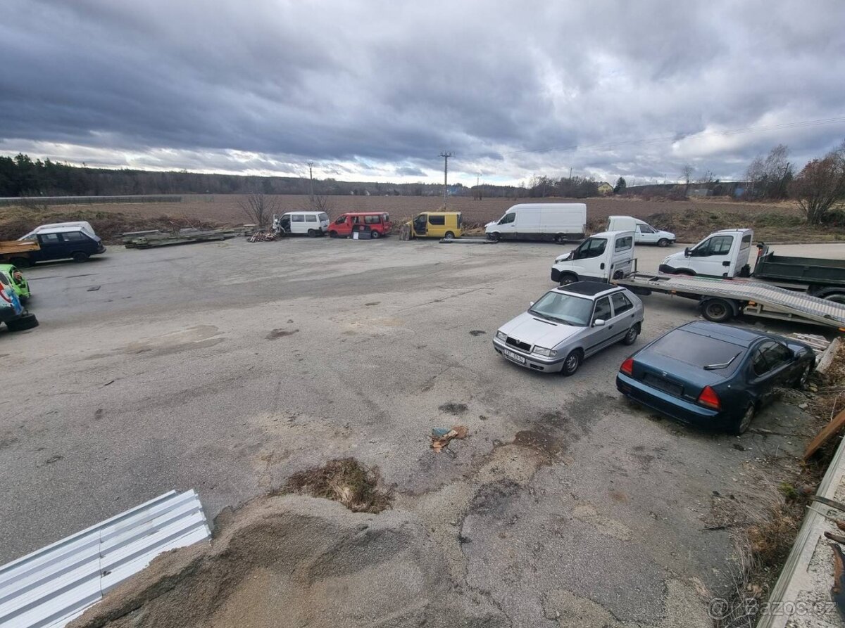 Pronájem asfaltová plocha, kancelář - 3