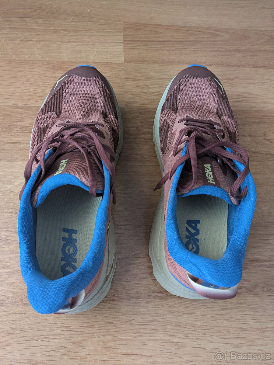 Hoka One One Chalenger 8 WIDE - 3