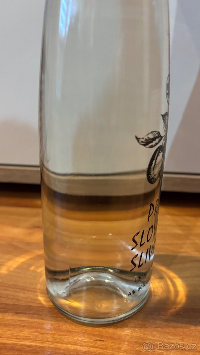 Slivovice domácí a rum Legendario - 3