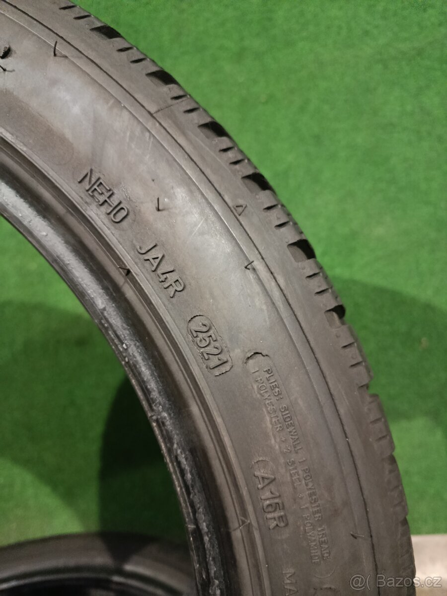 2ks zimni 235/45/18 Dunlop - 3