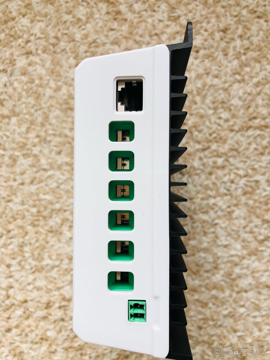 Solární měnič EPEVER MPPT Tracer2206AN - 3