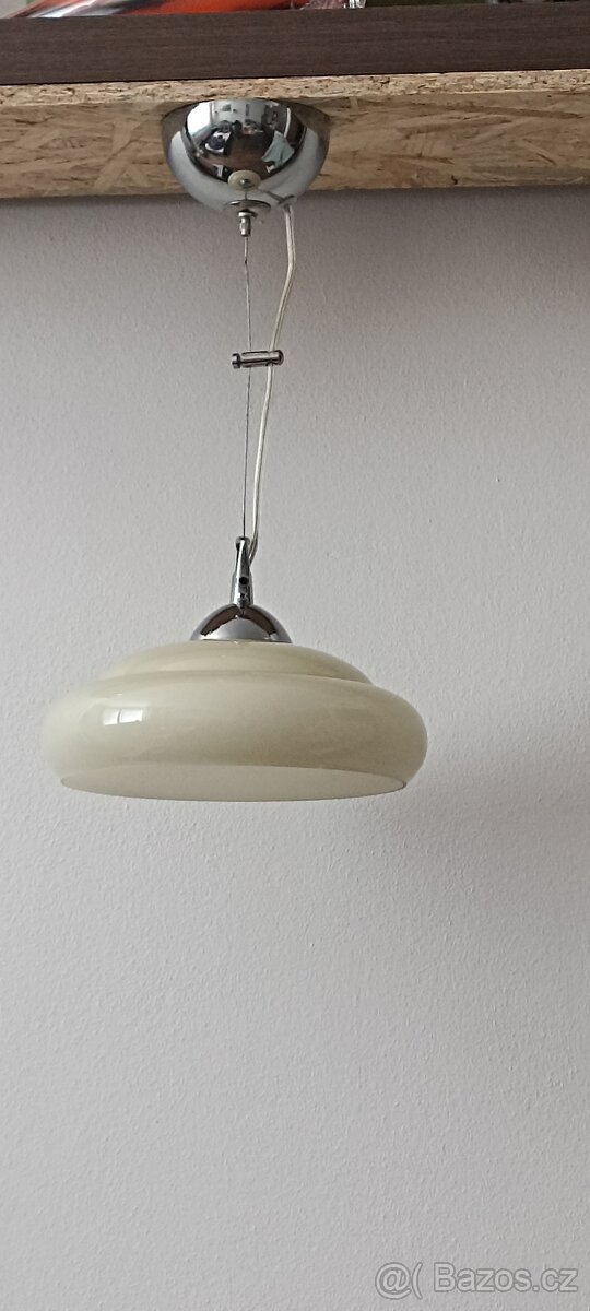 Prodej pěkného stropního lustru - 3