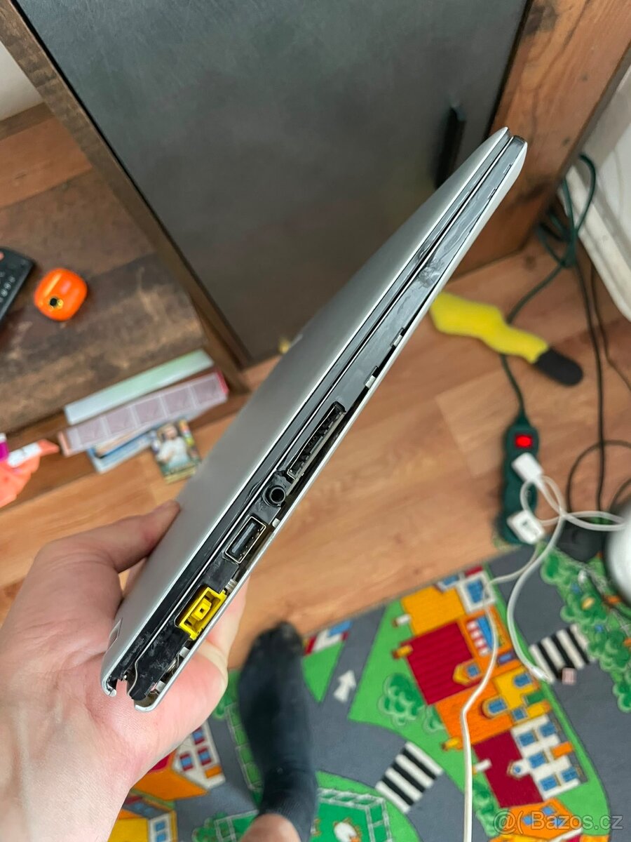 Notebook lenovo, dotyková obrazovka - 3