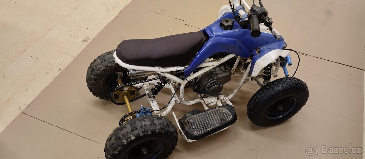 Dětska čtyřkolka 49ccm BENZIN - 3