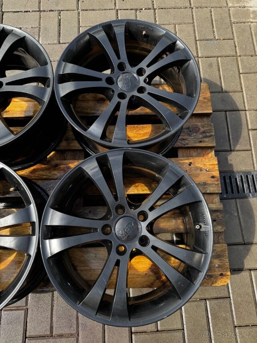 Alu kola, disky r17 5x112 MAM - 3