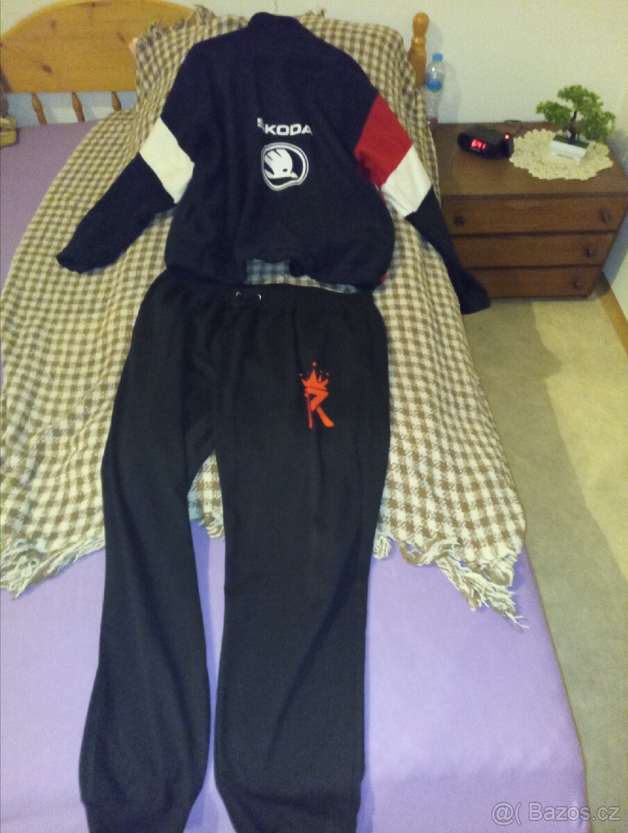 Zánovní pánská tepláková souprava - 3