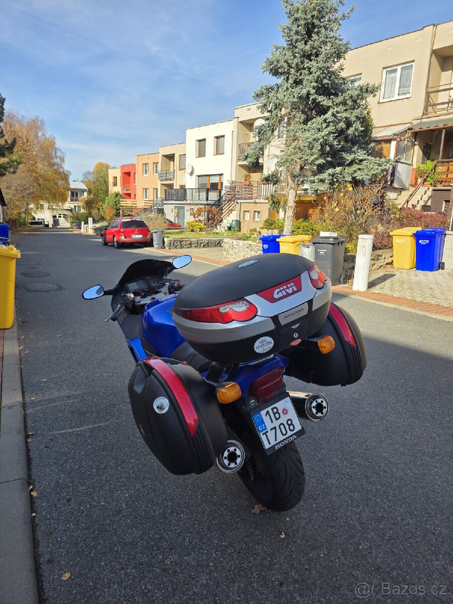 Honda cbr 1100xx super Blackbird - 3