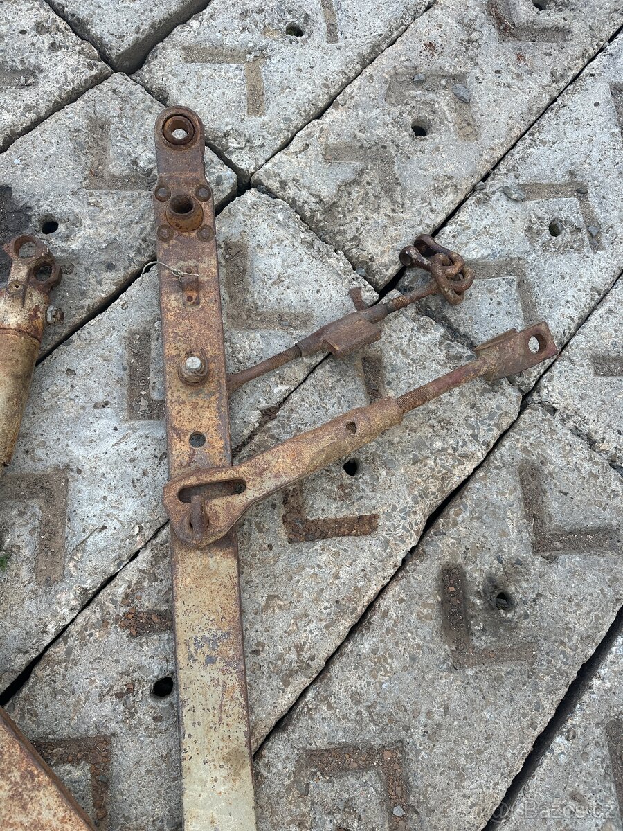 Prodám ramena na zetor - 3