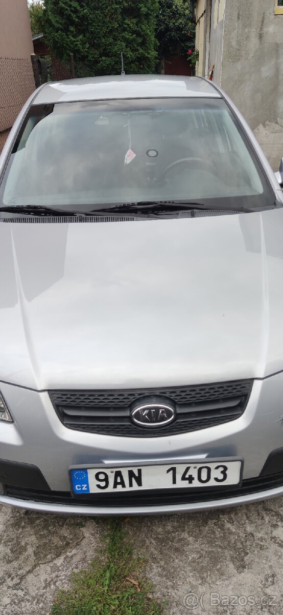 Kia Rio II - 3