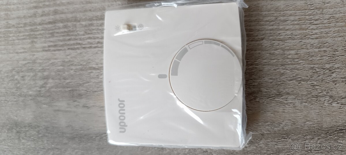 Uponor termostat - 3