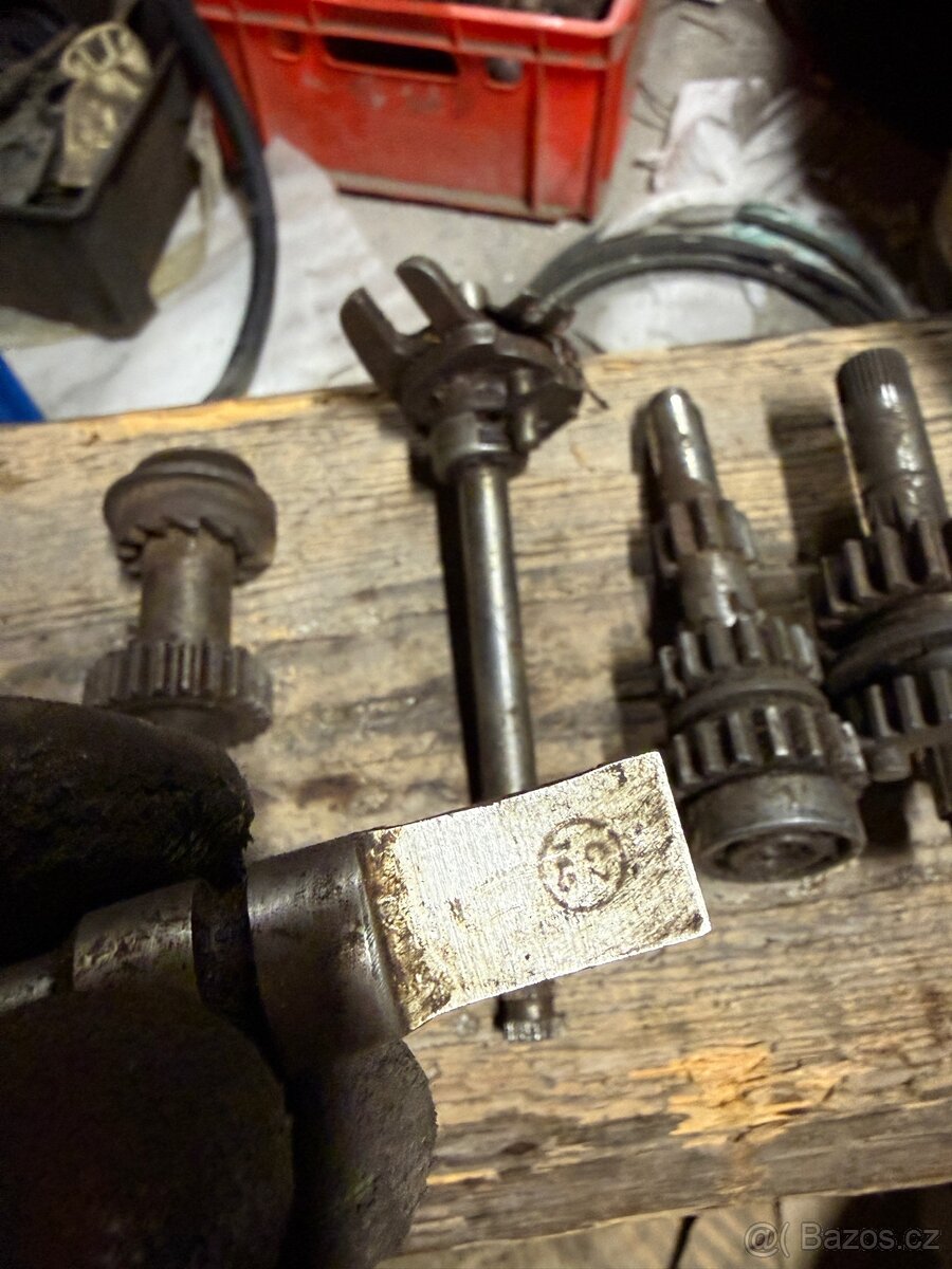 Čz 150C - převodovka - 3