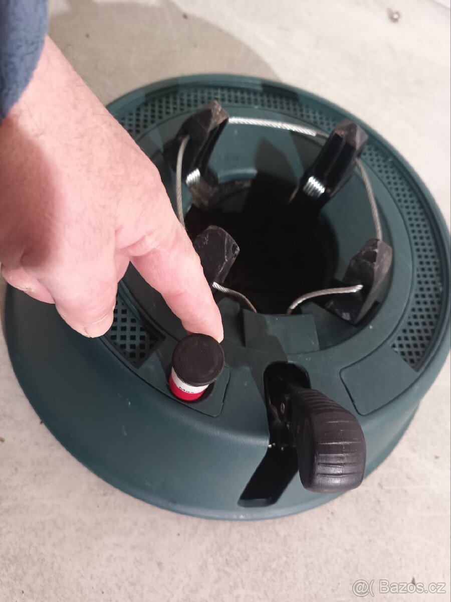 Prodám stojan pro vánoční stromek - 3