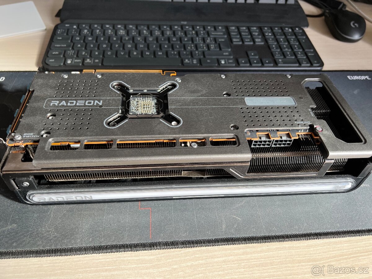 Sapphire Nitro+ Radeon RX 7800 XT GAMING OC 16GB - 3