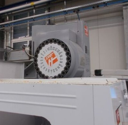 Obráběcí centra - vertikální VF 6/40 - 3