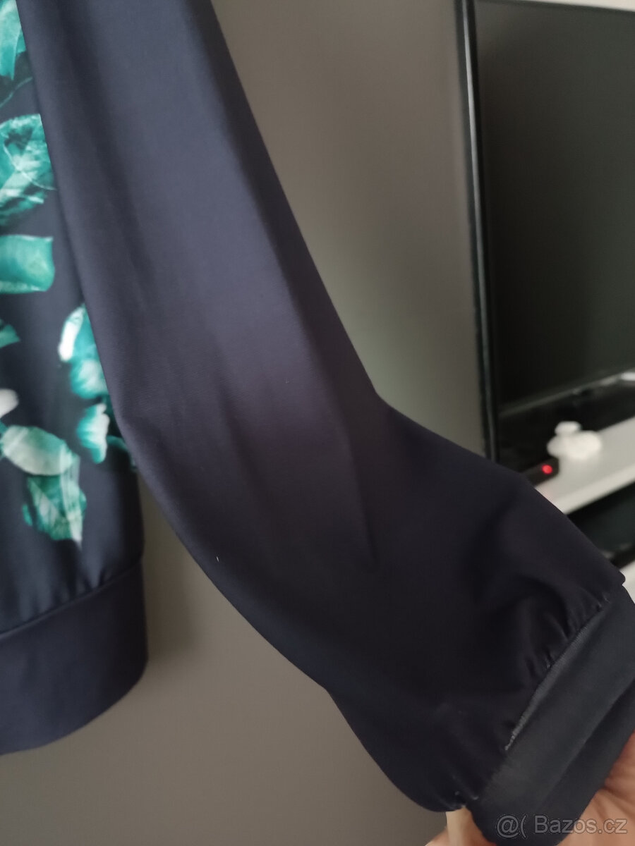 Krásná halenka L - 3