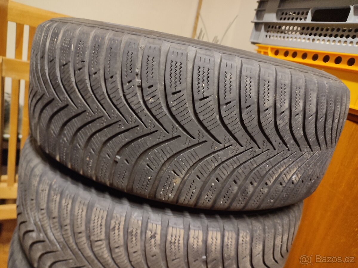 Hankook Winter icept RS2 205/55/R16 - 3