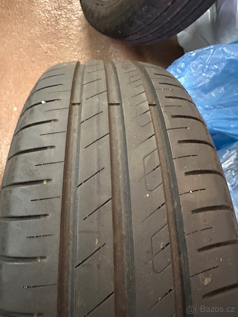 Goodyear efficient 195/55 R16 , 4 ks - 3