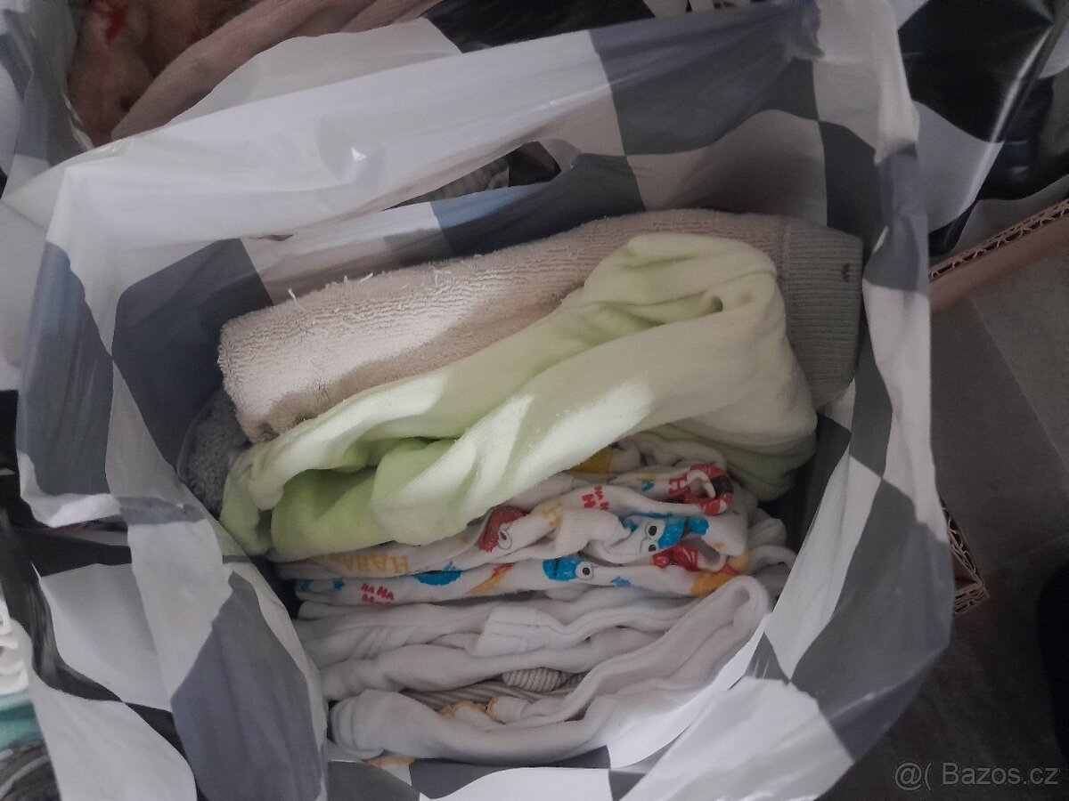 Krabice oblečení 56-74 - 3