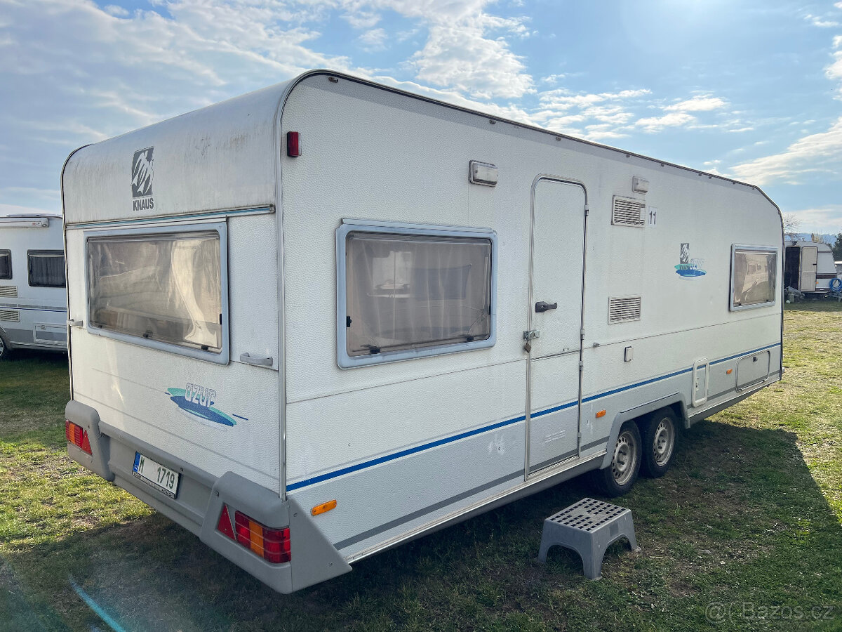 Knaus Azur dvounáprava - 3