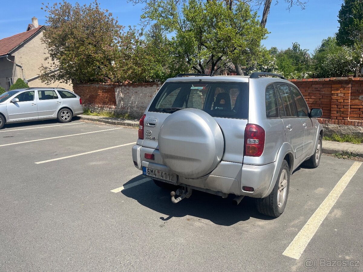 Toyota rav4 2.0D - 3