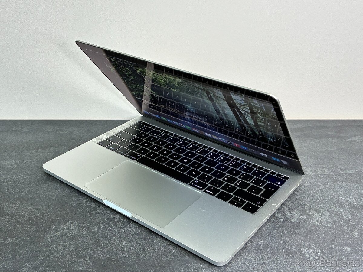 MacBook Pro 13'' 2017 / i5 / 8GB RAM / 128GB SSD - DPH - 3