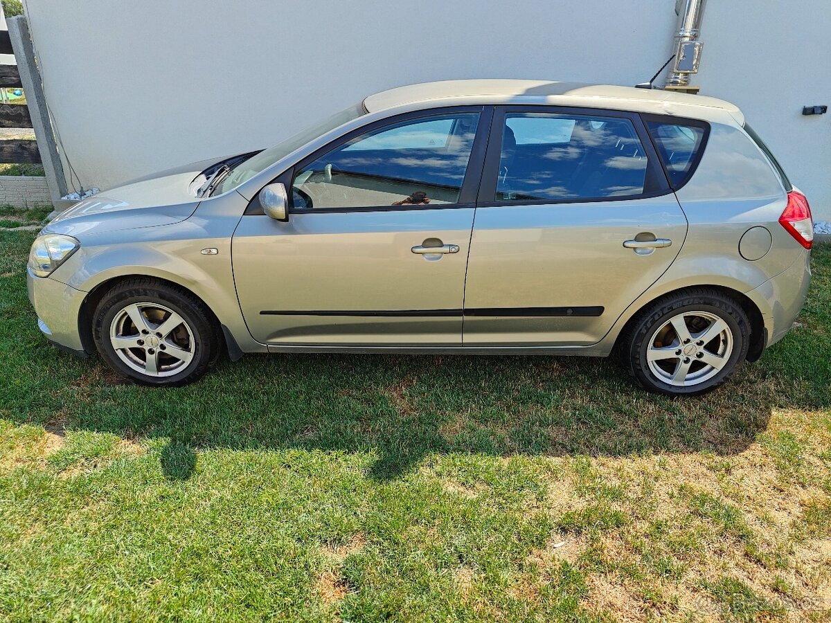 Kia Ceed 1.4 77kw, 2012 - 3