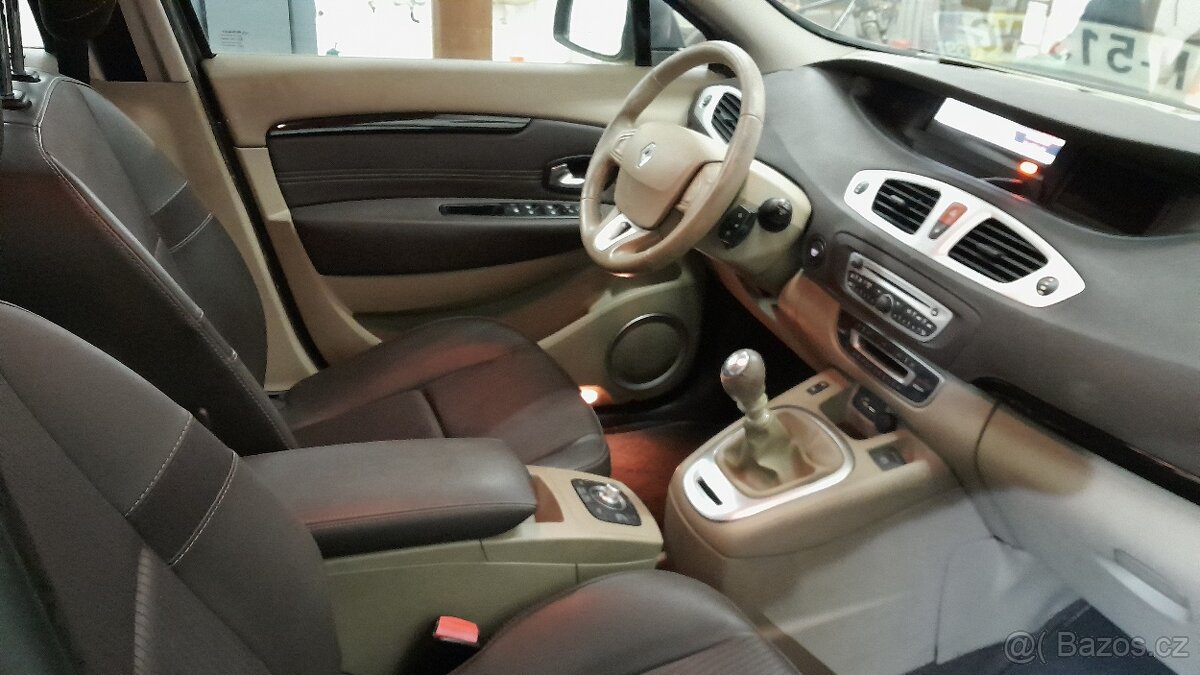 Renault Scenic III Interiér - 3