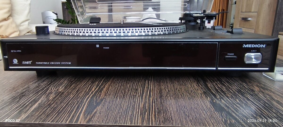Gramofon Medion - 3