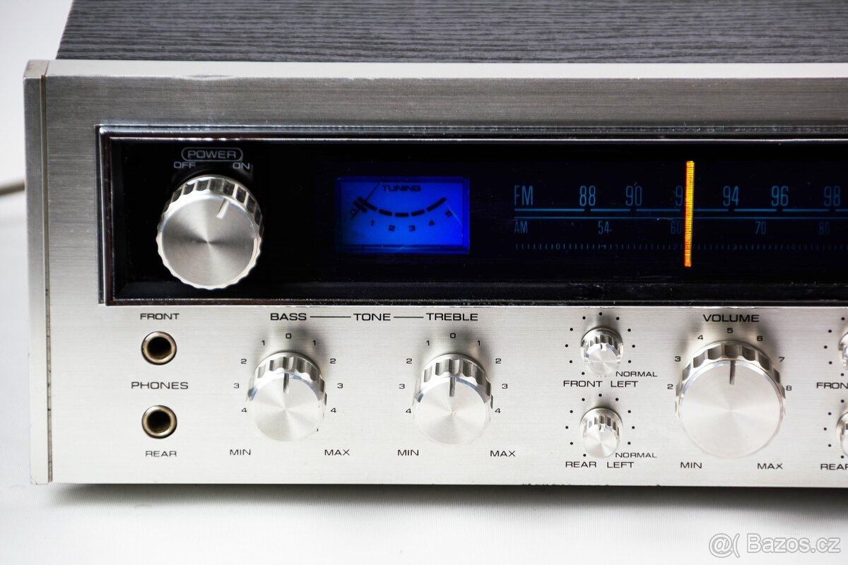 TOSHIBA SA-304 / quadrofónny receiver - 3