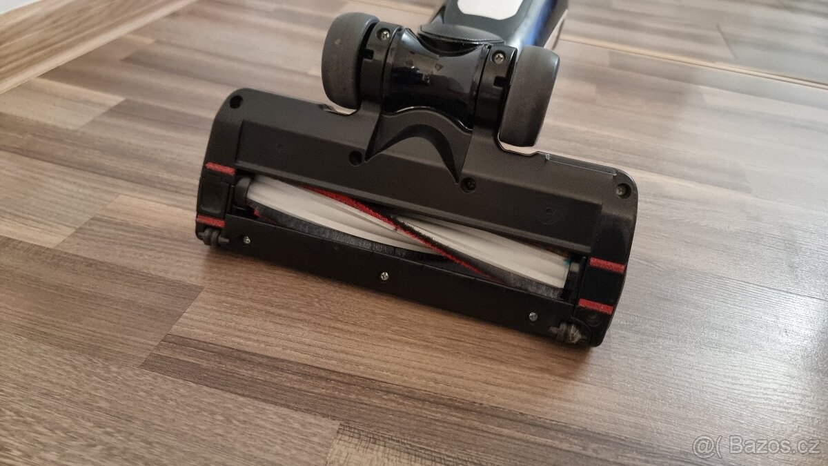 Aku tyčový vysavač Samsung - 3